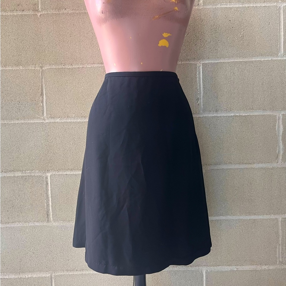 VINTAGE 90s simple little black skirt